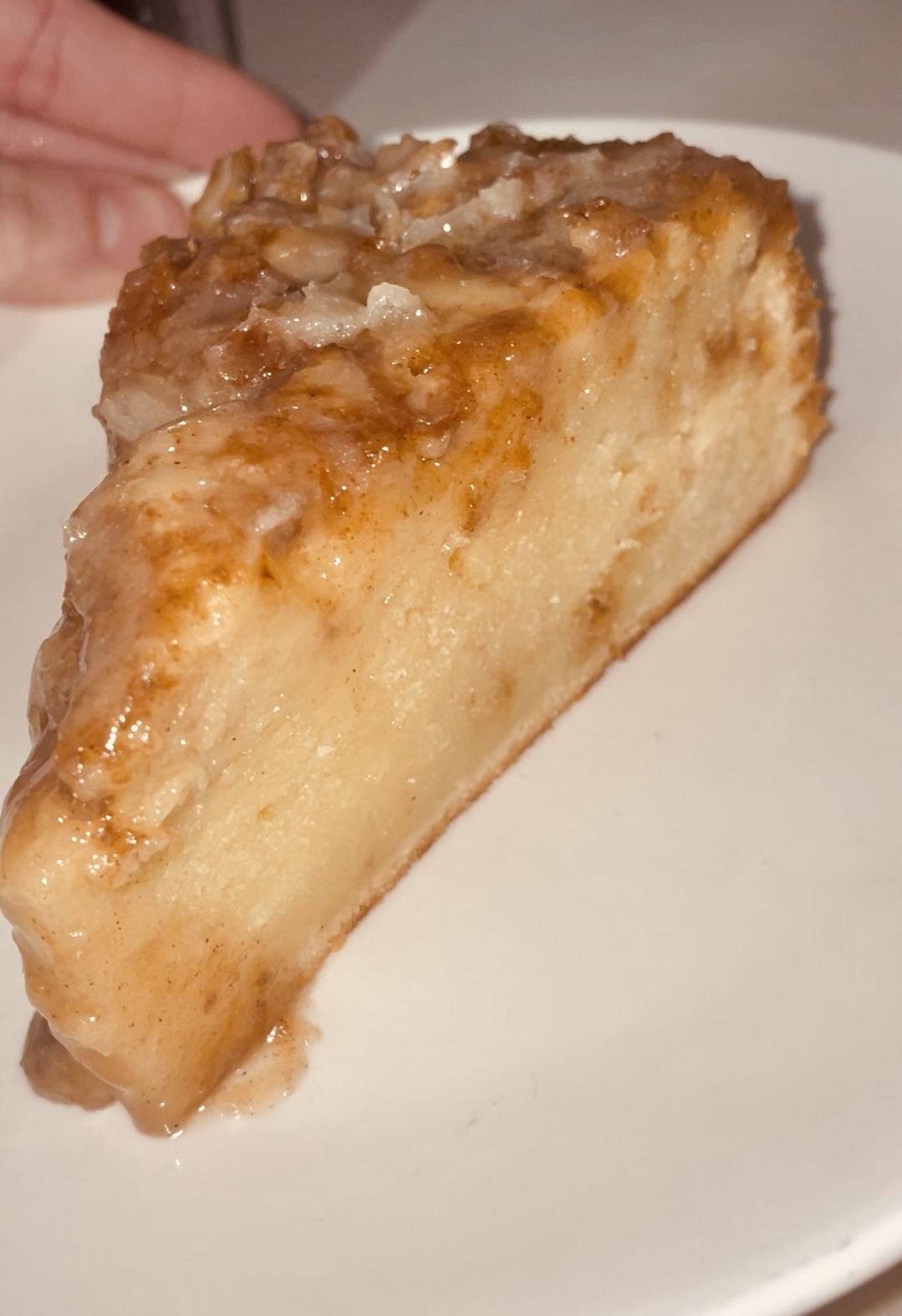 Honey bun cake